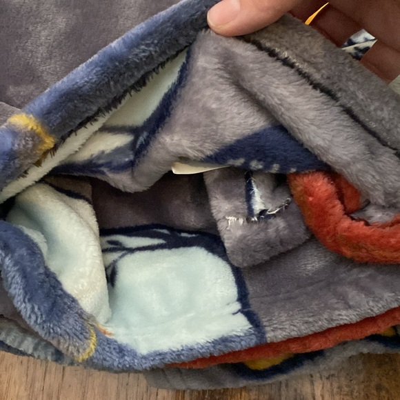 National Parks Plush Throw Blanket NEW Grey - Picture 4 of 6